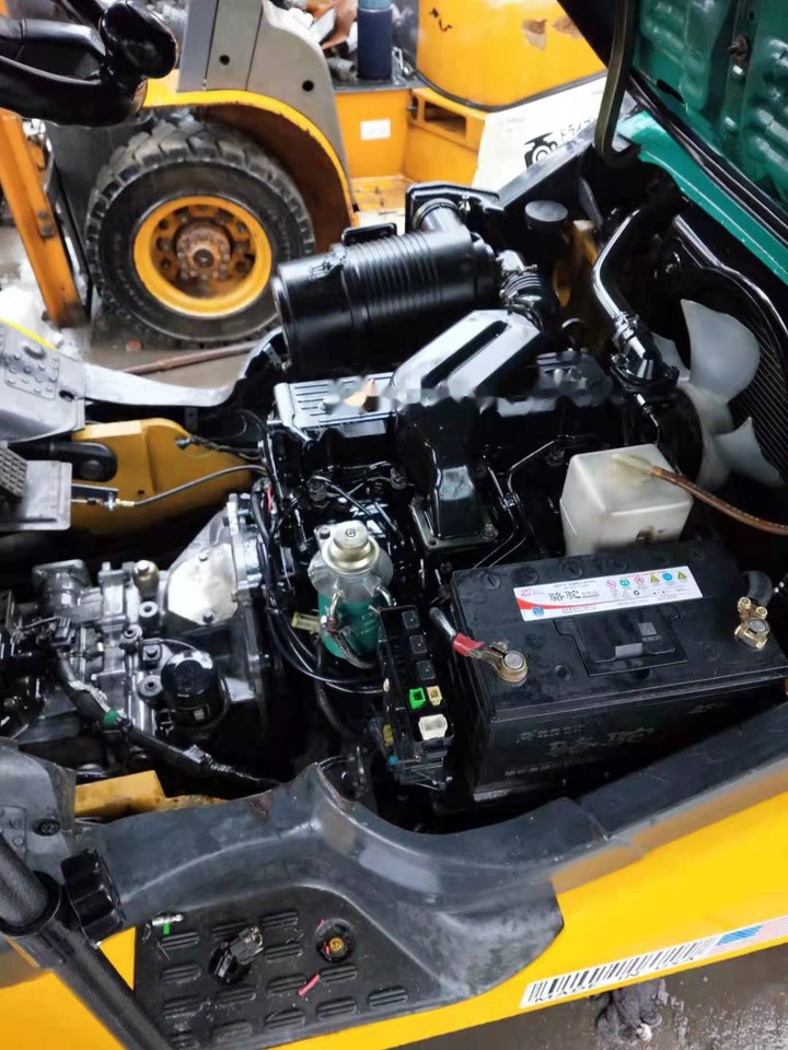 Komatsu FD30 - Diesel heftruck: afbeelding 4 Komatsu FD30 - Diesel heftruck: afbeelding 4