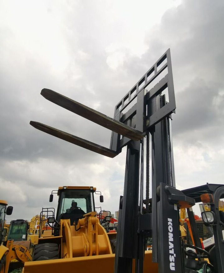 Komatsu FD50 - Diesel heftruck: afbeelding 3 Komatsu FD50 - Diesel heftruck: afbeelding 3