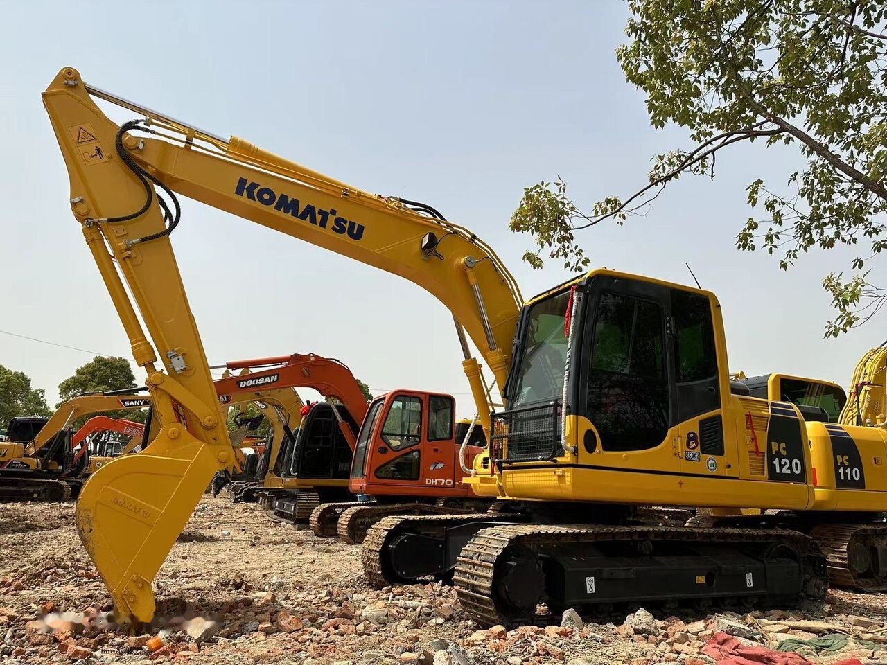 Komatsu PC120-8 - Rupsgraafmachine: afbeelding 4 Komatsu PC120-8 - Rupsgraafmachine: afbeelding 4