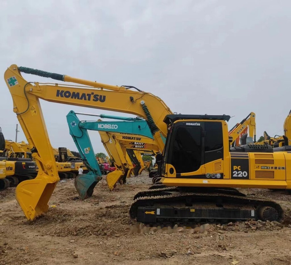 Komatsu PC220-8 - Rupsgraafmachine: afbeelding 3 Komatsu PC220-8 - Rupsgraafmachine: afbeelding 3