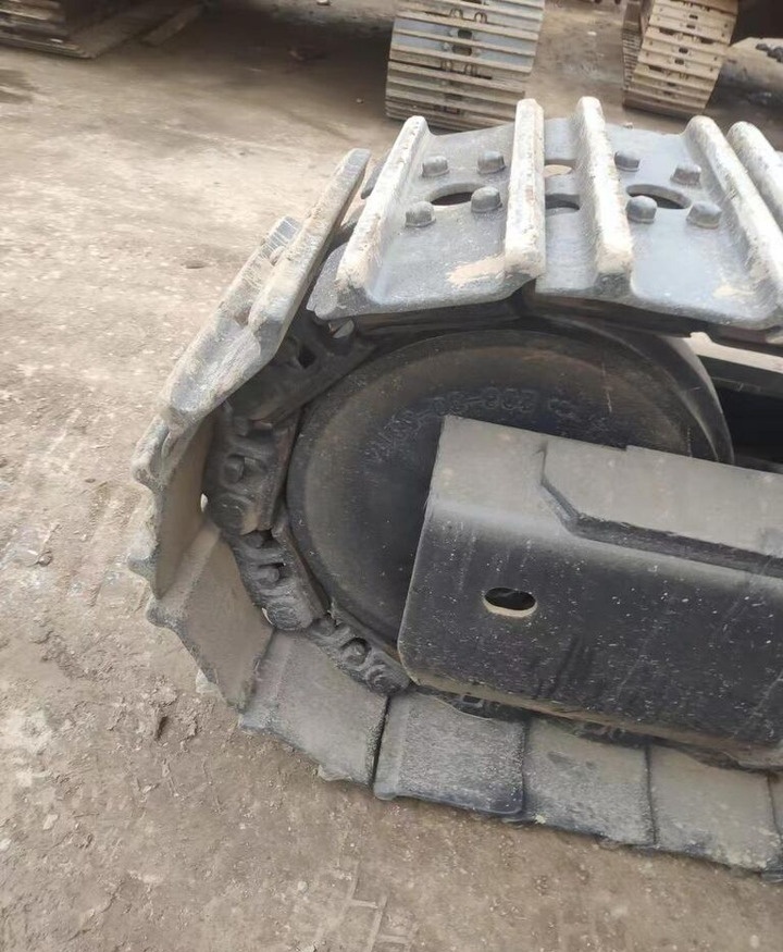 Komatsu PC400-8 - Rupsgraafmachine: afbeelding 2 Komatsu PC400-8 - Rupsgraafmachine: afbeelding 2