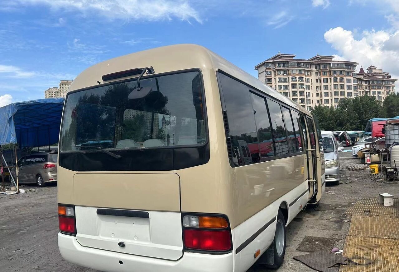 Toyota Coaster 1HZ - Streekbus: afbeelding 3 Toyota Coaster 1HZ - Streekbus: afbeelding 3