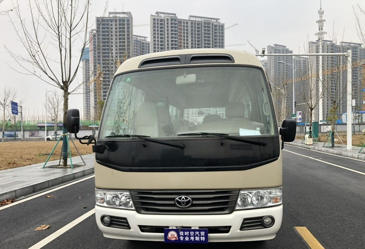 Toyota Coaster - Streekbus: afbeelding 3 Toyota Coaster - Streekbus: afbeelding 3