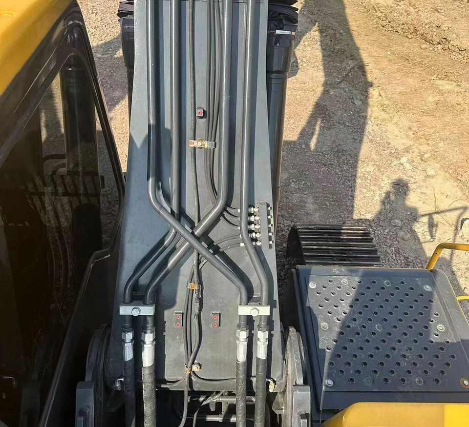 Volvo EC210 - Rupsgraafmachine: afbeelding 4 Volvo EC210 - Rupsgraafmachine: afbeelding 4