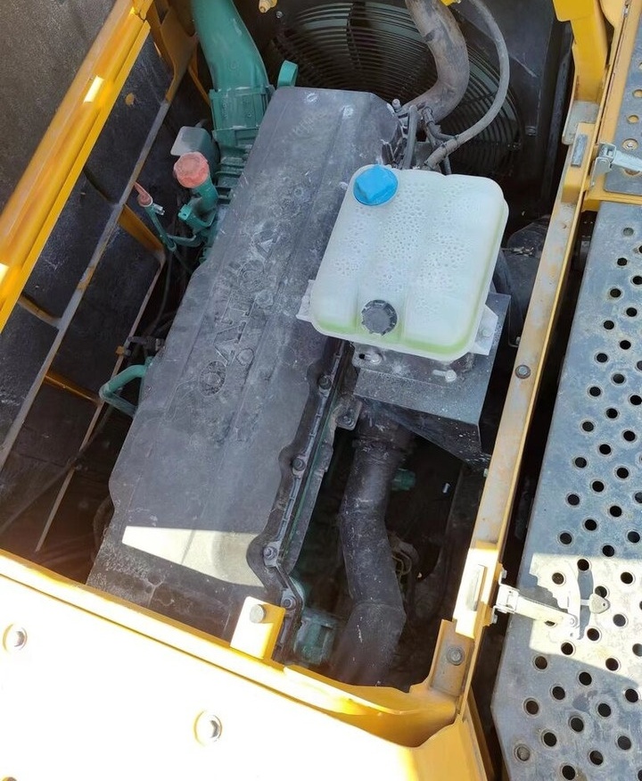 Rupsgraafmachine Volvo EC480: afbeelding 11 Rupsgraafmachine Volvo EC480: afbeelding 11