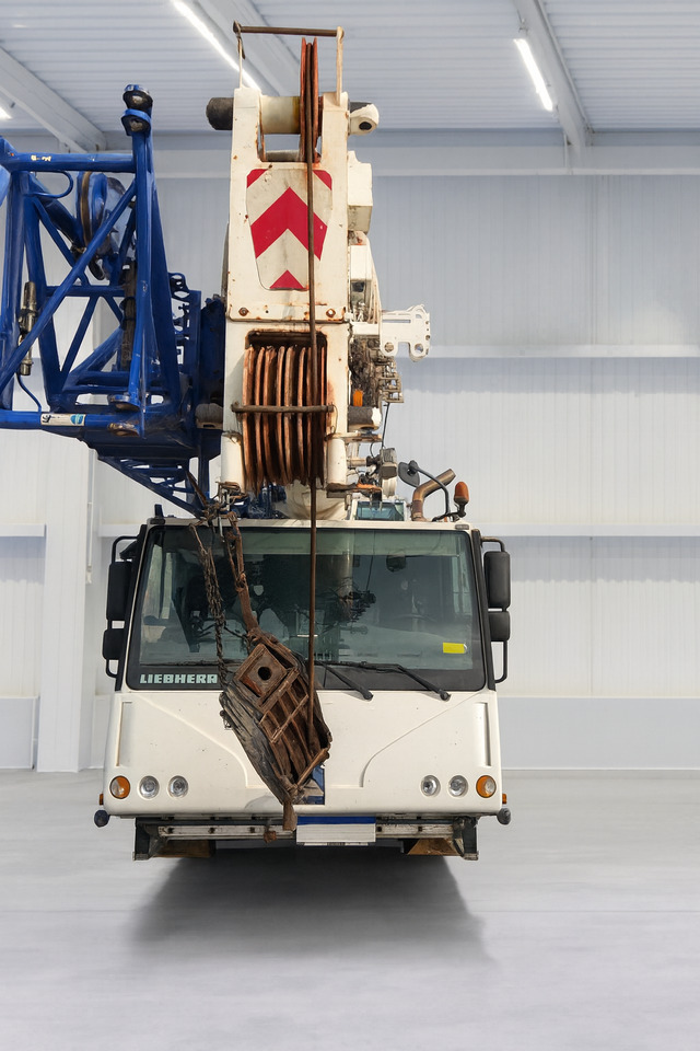 LIEBHERR LTM 1070 - Mobiele kraan: afbeelding 1 LIEBHERR LTM 1070 - Mobiele kraan: afbeelding 1