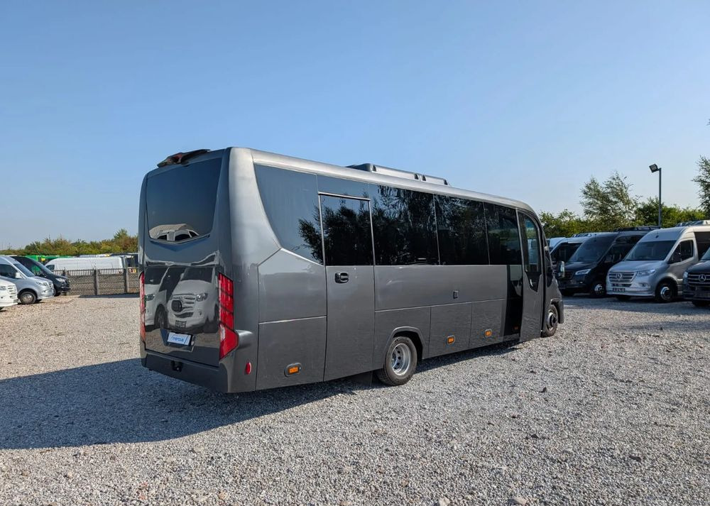 Iveco Daily 70C21 - Minibus, Personenvervoer: afbeelding 4 Iveco Daily 70C21 - Minibus, Personenvervoer: afbeelding 4