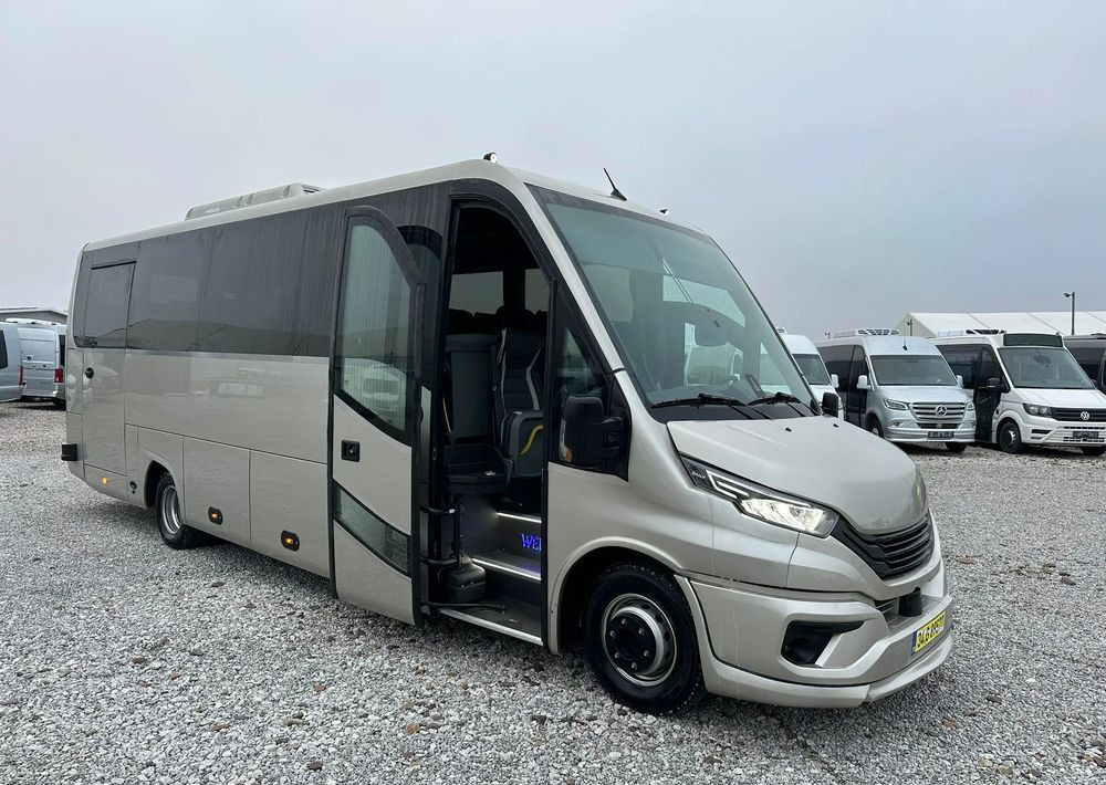 Iveco Daily - Minibus, Personenvervoer: afbeelding 1 Iveco Daily - Minibus, Personenvervoer: afbeelding 1