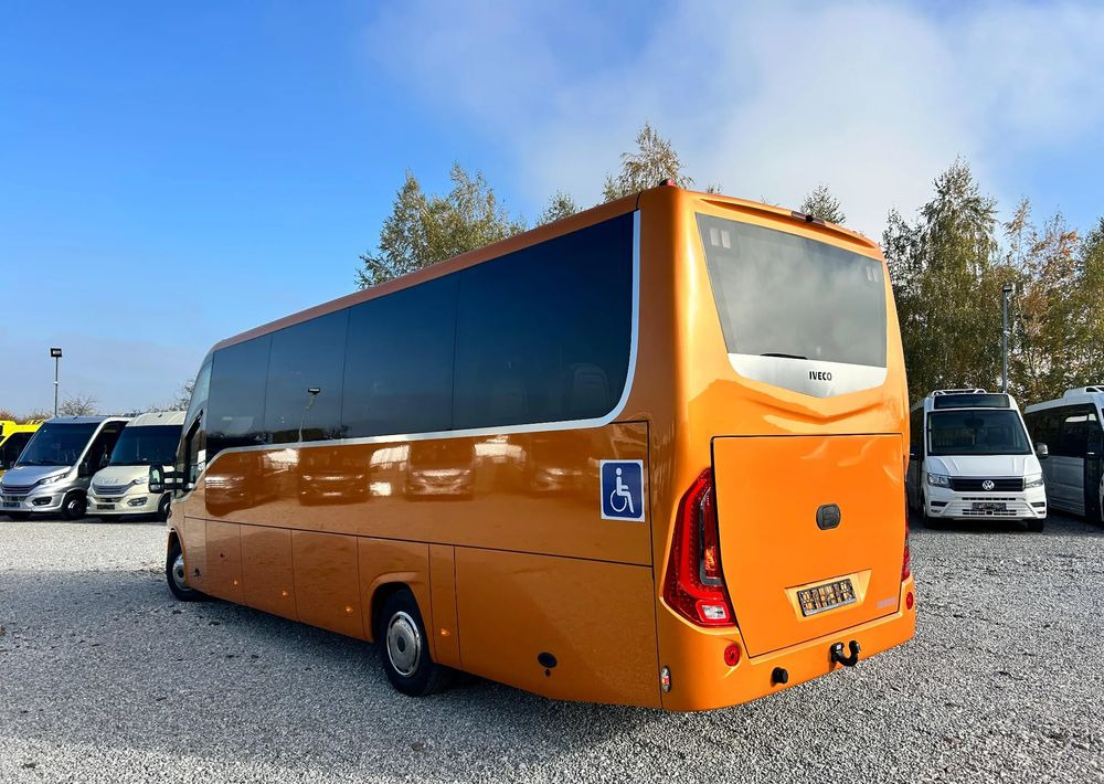 Iveco Daily - Stadsbus: afbeelding 4 Iveco Daily - Stadsbus: afbeelding 4