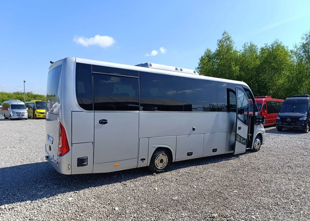 Iveco Daily - Minibus, Personenvervoer: afbeelding 5 Iveco Daily - Minibus, Personenvervoer: afbeelding 5