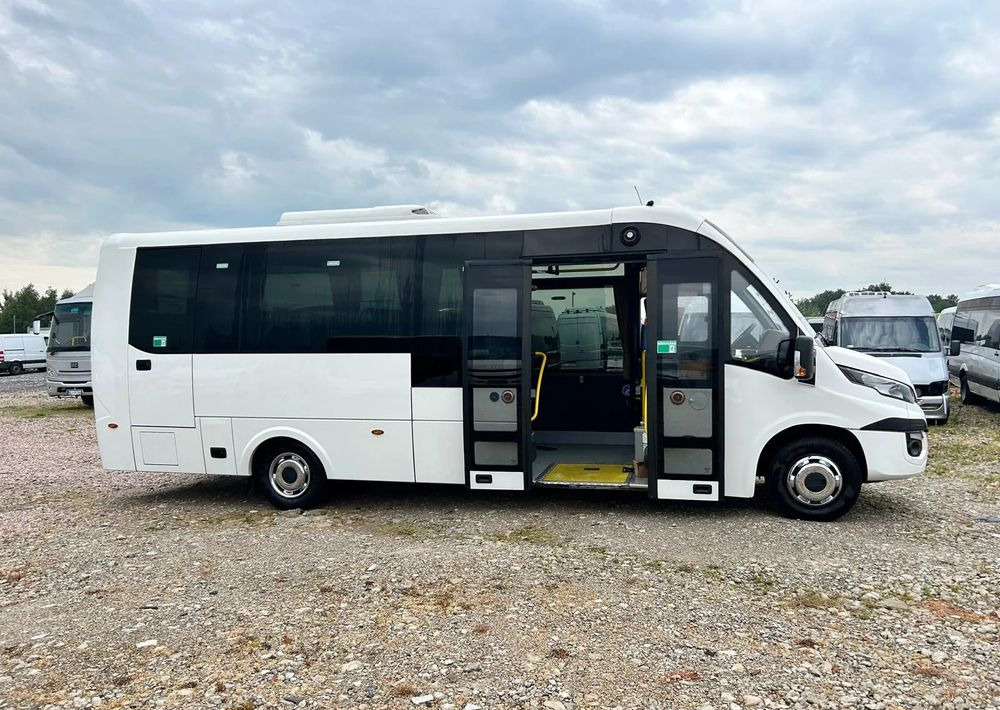 Iveco Daily Rosero City - Minibus, Personenvervoer: afbeelding 3 Iveco Daily Rosero City - Minibus, Personenvervoer: afbeelding 3