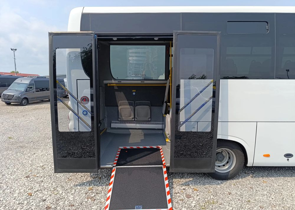 Iveco Mercus Daily City - Minibus, Personenvervoer: afbeelding 5 Iveco Mercus Daily City - Minibus, Personenvervoer: afbeelding 5