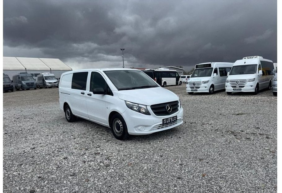 Mercedes-Benz Vito - Bestelwagen met dubbele cabine: afbeelding 2 Mercedes-Benz Vito - Bestelwagen met dubbele cabine: afbeelding 2