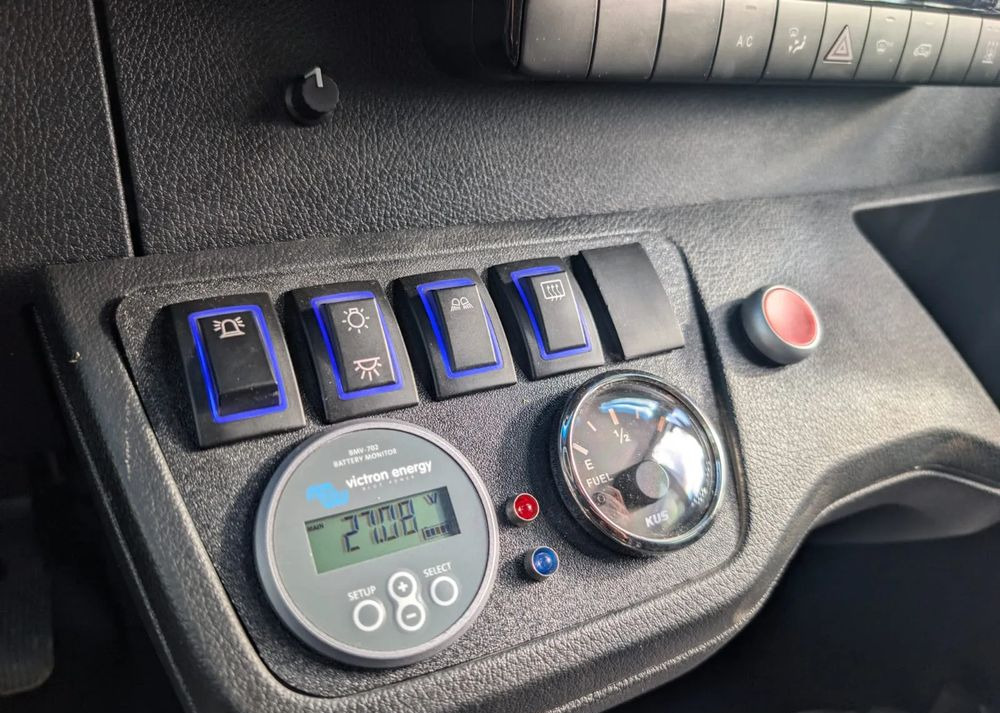 Nieuw Minibus, Elektrische bus Mercedes-Benz eSprinter: afbeelding 20