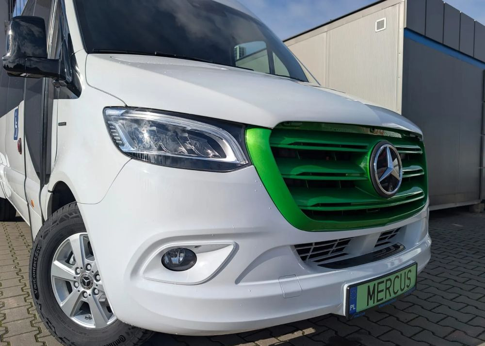 Nieuw Minibus, Elektrische bus Mercedes-Benz eSprinter: afbeelding 17