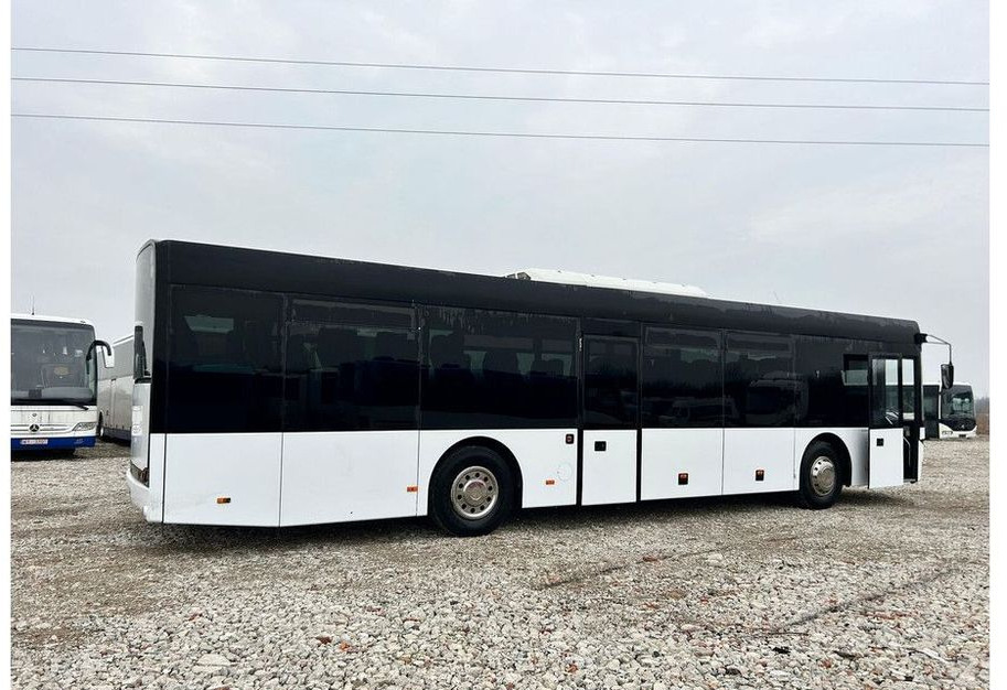 Solaris InterUrbino - Streekbus: afbeelding 5 Solaris InterUrbino - Streekbus: afbeelding 5
