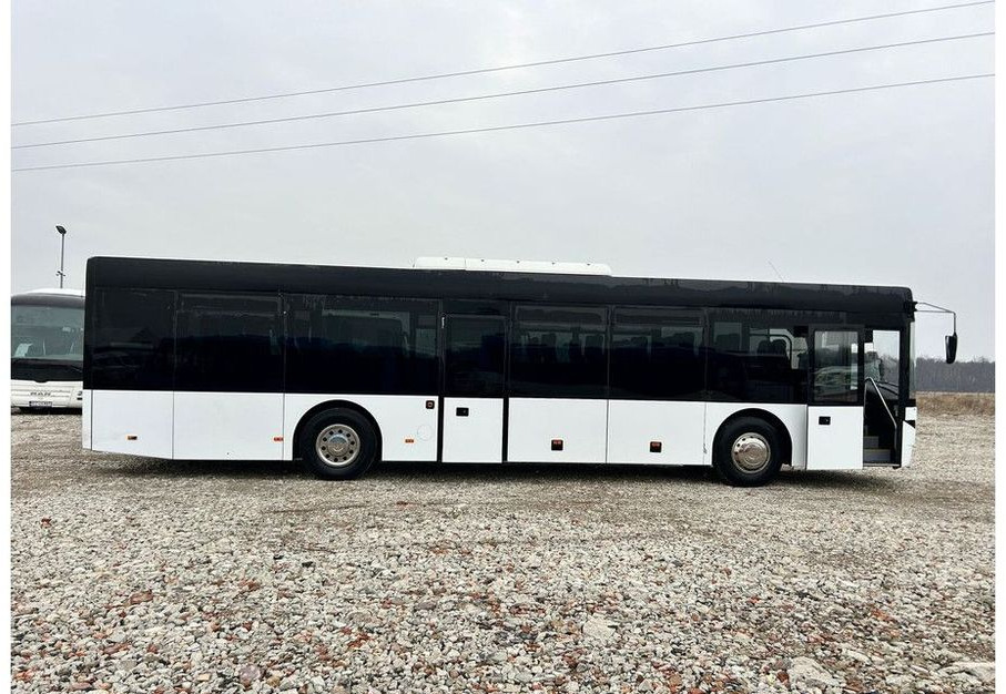 Solaris InterUrbino - Streekbus: afbeelding 4 Solaris InterUrbino - Streekbus: afbeelding 4