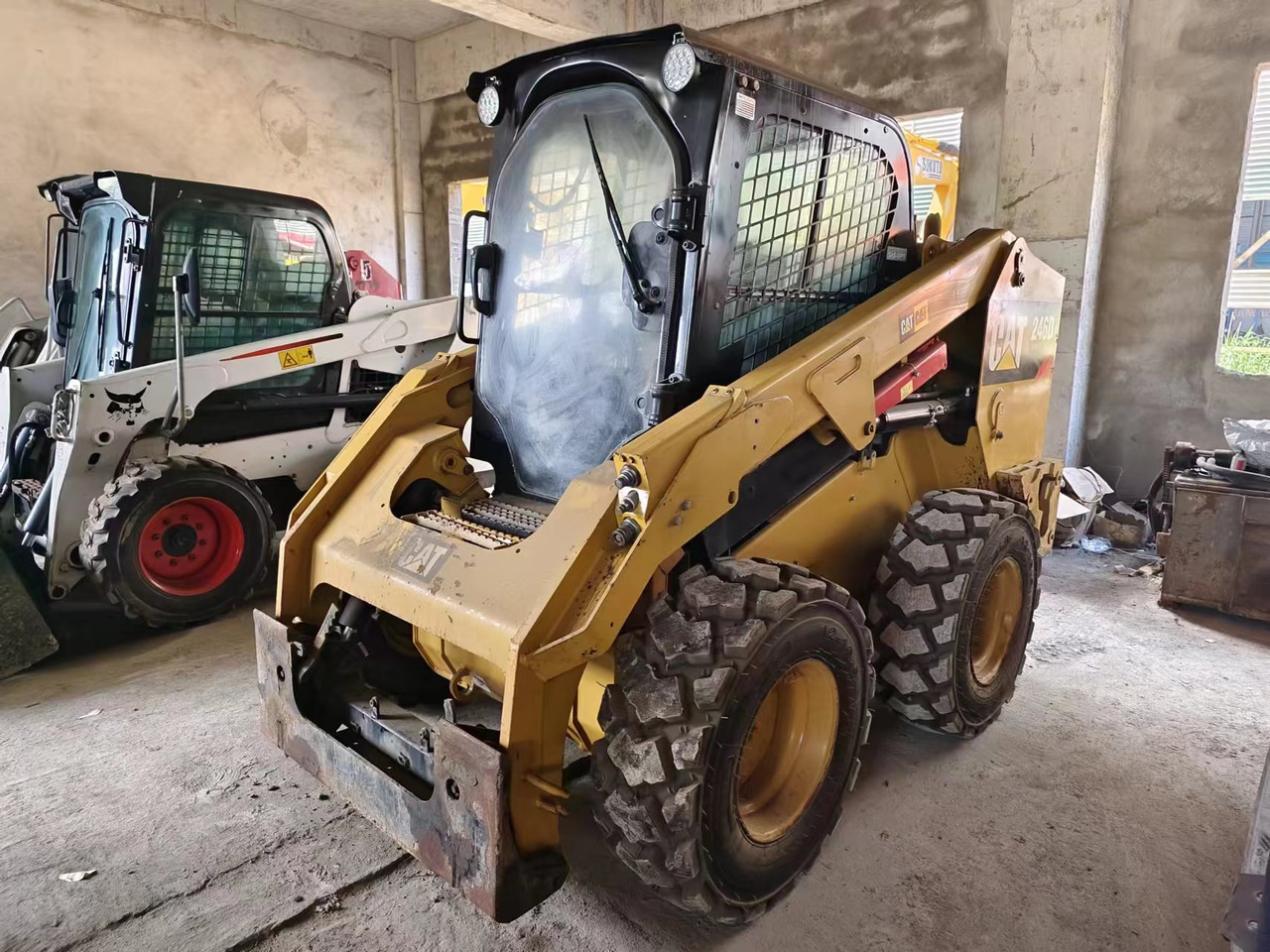 CATERPILLAR 246D - Schranklader: afbeelding 4 CATERPILLAR 246D - Schranklader: afbeelding 4