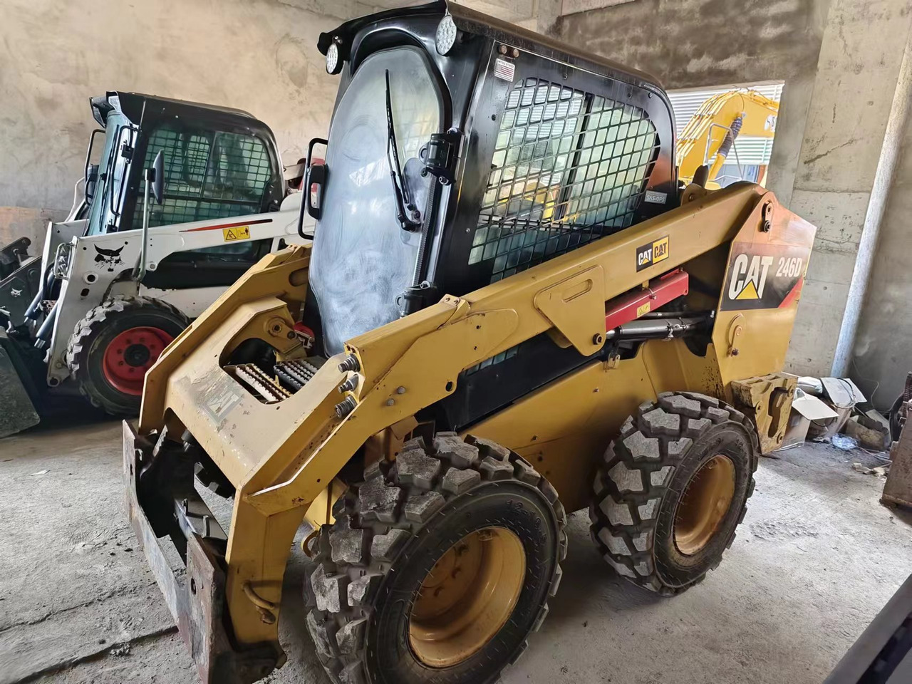 CATERPILLAR 246D - Schranklader: afbeelding 1 CATERPILLAR 246D - Schranklader: afbeelding 1