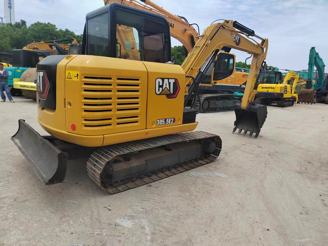 CATERPILLAR 305.5E2 - Minigraafmachine: afbeelding 1 CATERPILLAR 305.5E2 - Minigraafmachine: afbeelding 1