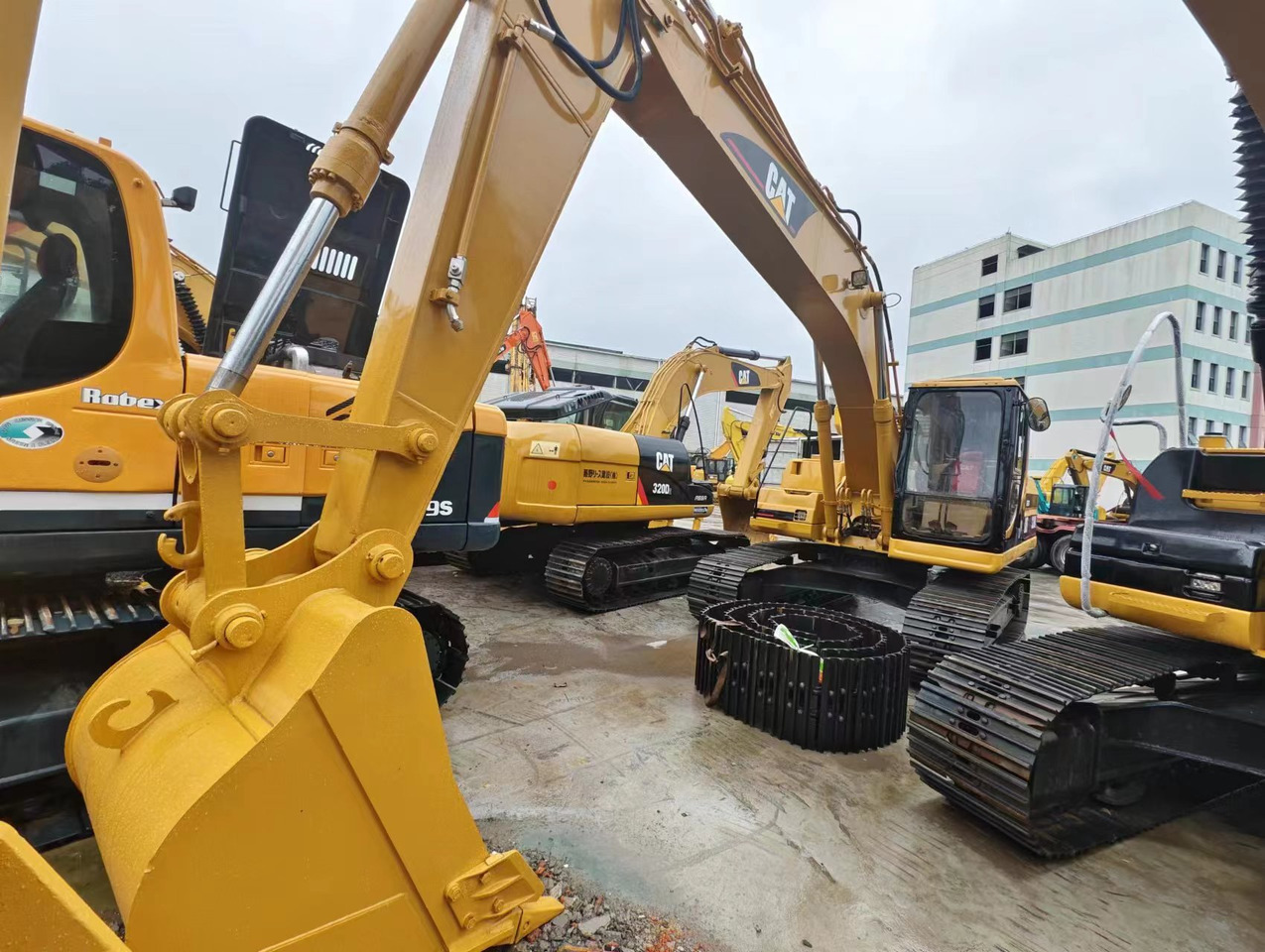 CATERPILLAR 320BL - Rupsgraafmachine: afbeelding 4 CATERPILLAR 320BL - Rupsgraafmachine: afbeelding 4