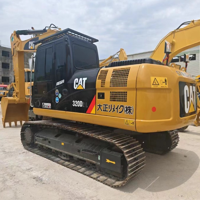 CATERPILLAR 320DL - Rupsgraafmachine: afbeelding 1 CATERPILLAR 320DL - Rupsgraafmachine: afbeelding 1