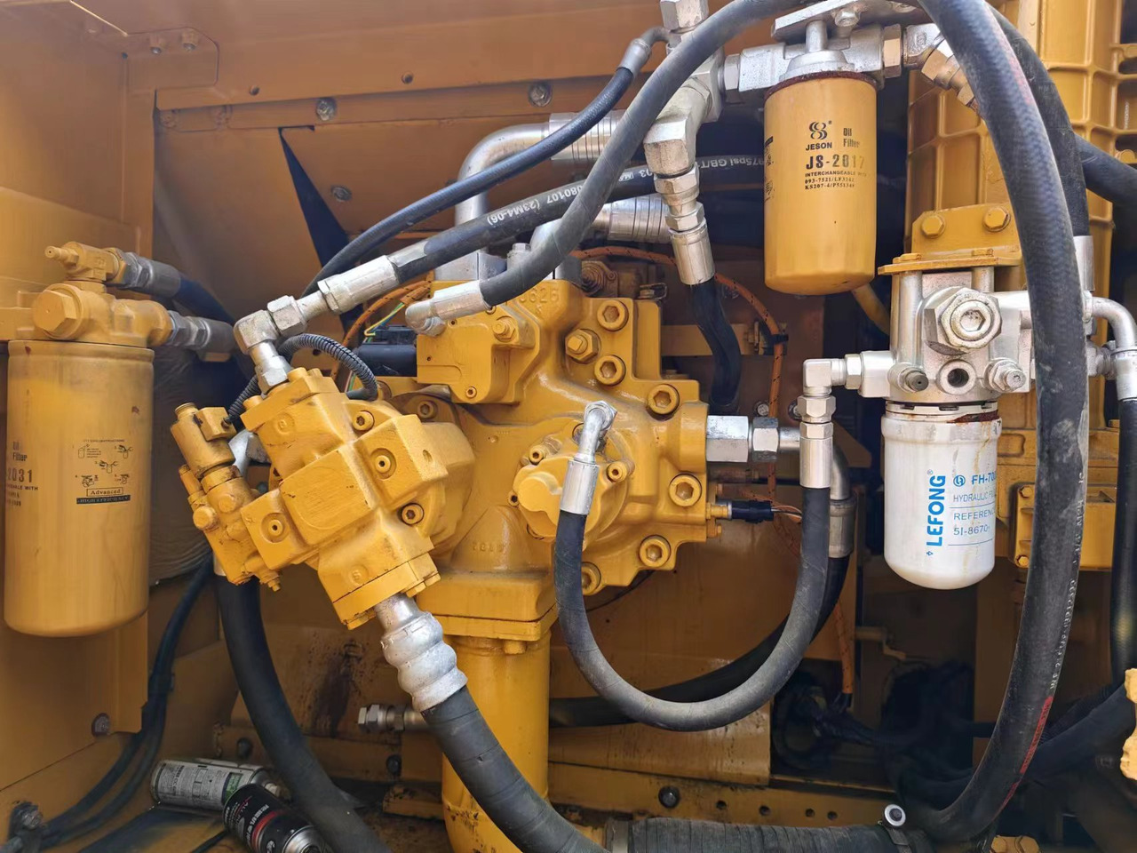 CATERPILLAR 336D2L CAT 336 320 325 - Rupsgraafmachine: afbeelding 4 CATERPILLAR 336D2L CAT 336 320 325 - Rupsgraafmachine: afbeelding 4