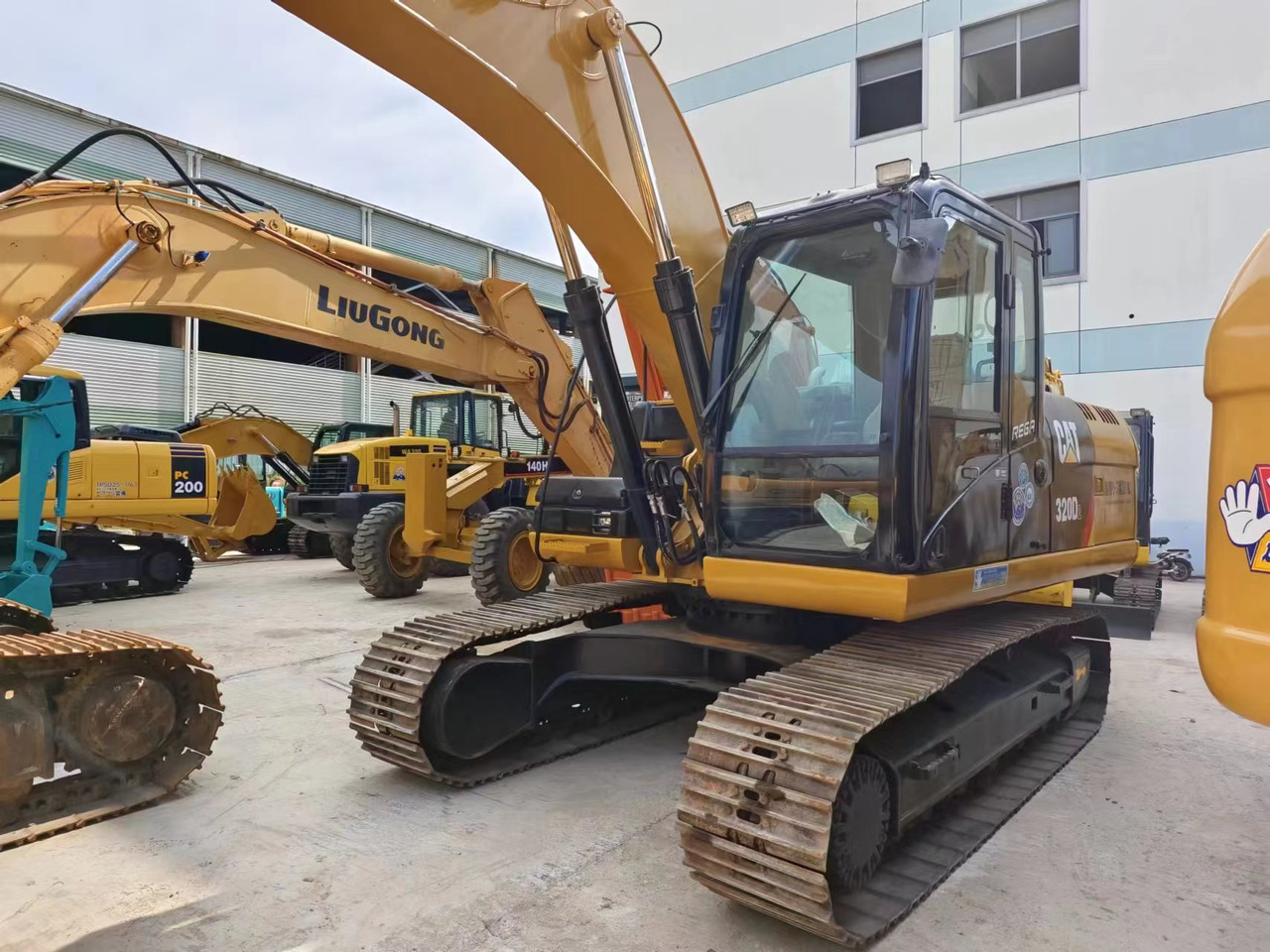 CATERPILLAR CAT 320D2 - Rupsgraafmachine: afbeelding 3 CATERPILLAR CAT 320D2 - Rupsgraafmachine: afbeelding 3