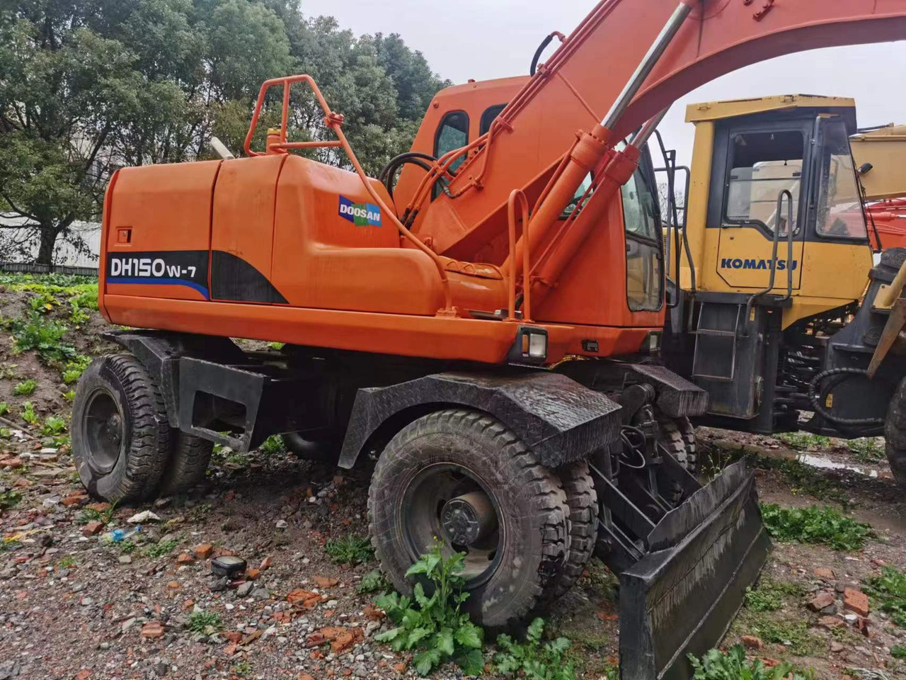 DOOSAN DH150W-7 - Mobiele graafmachine: afbeelding 4 DOOSAN DH150W-7 - Mobiele graafmachine: afbeelding 4