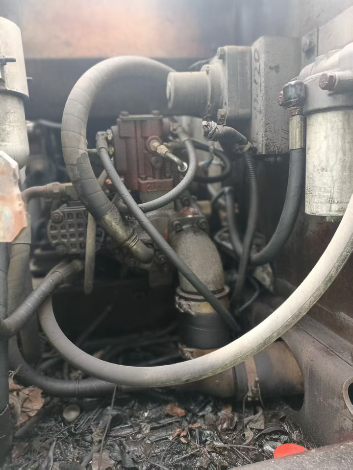 HITACHI EX100WD-2 - Mobiele graafmachine: afbeelding 5 HITACHI EX100WD-2 - Mobiele graafmachine: afbeelding 5