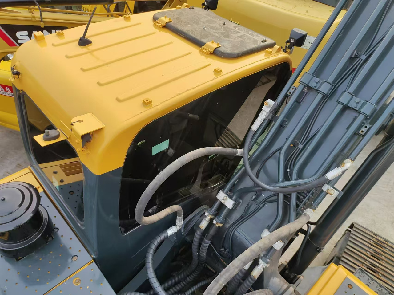 Rupsgraafmachine Hyundai R220LC-9T: afbeelding 6
