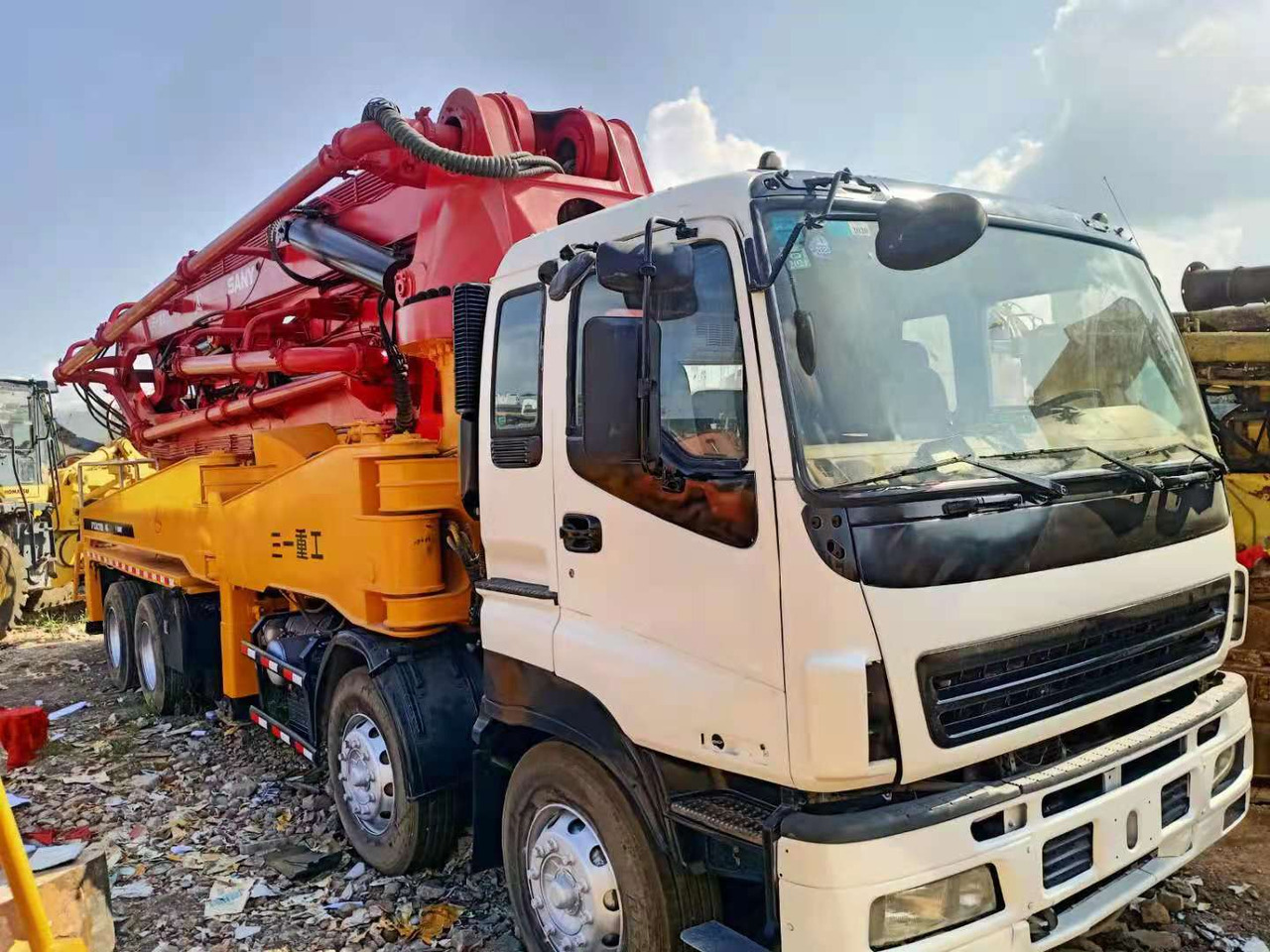 ISUZU 48M - Betonpomp: afbeelding 2 ISUZU 48M - Betonpomp: afbeelding 2