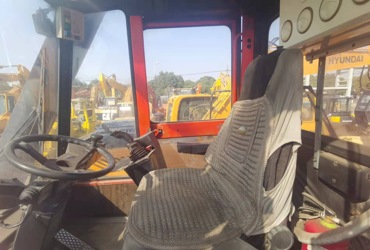 KALMAR DRF450 - Reach stacker: afbeelding 3 KALMAR DRF450 - Reach stacker: afbeelding 3