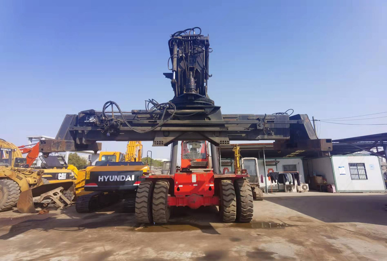 KALMAR DRF450 - Reach stacker: afbeelding 1 KALMAR DRF450 - Reach stacker: afbeelding 1