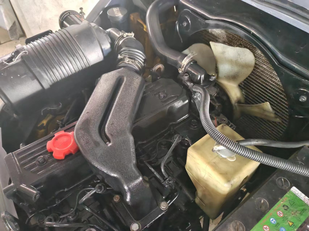 KOMATSU FD30 - Diesel heftruck: afbeelding 5 KOMATSU FD30 - Diesel heftruck: afbeelding 5