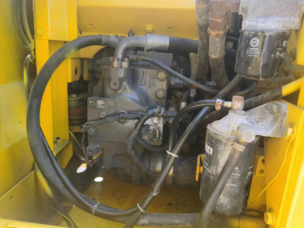 KOMATSU PC130-7 - Rupsgraafmachine: afbeelding 5 KOMATSU PC130-7 - Rupsgraafmachine: afbeelding 5