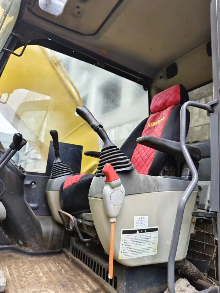 KOMATSU PC200-8 - Rupsgraafmachine: afbeelding 3 KOMATSU PC200-8 - Rupsgraafmachine: afbeelding 3