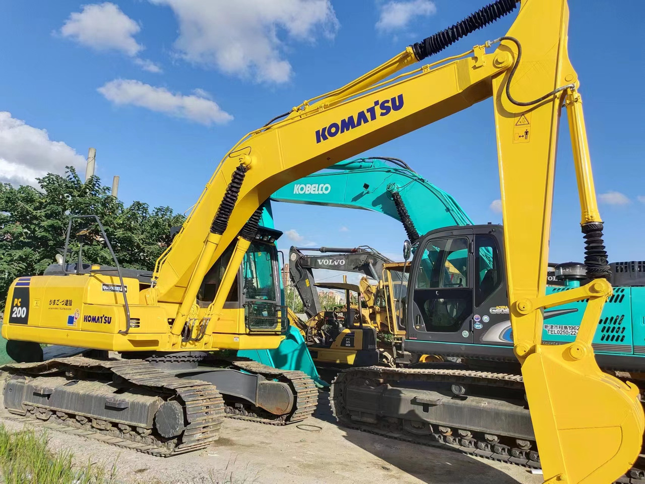 KOMATSU PC200-8 - Rupsgraafmachine: afbeelding 2 KOMATSU PC200-8 - Rupsgraafmachine: afbeelding 2