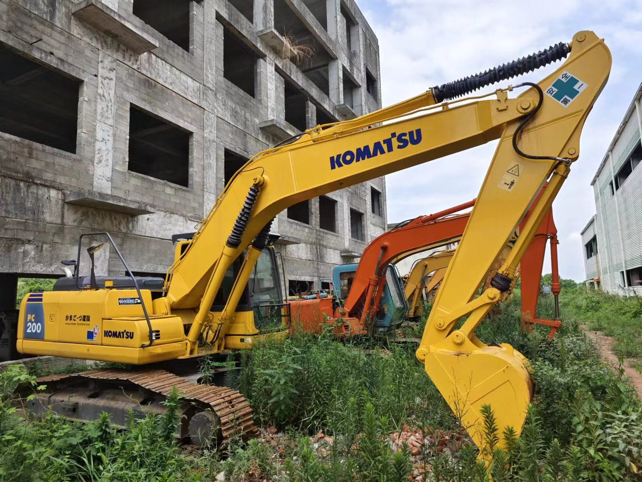 KOMATSU PC200-8 - Rupsgraafmachine: afbeelding 2 KOMATSU PC200-8 - Rupsgraafmachine: afbeelding 2