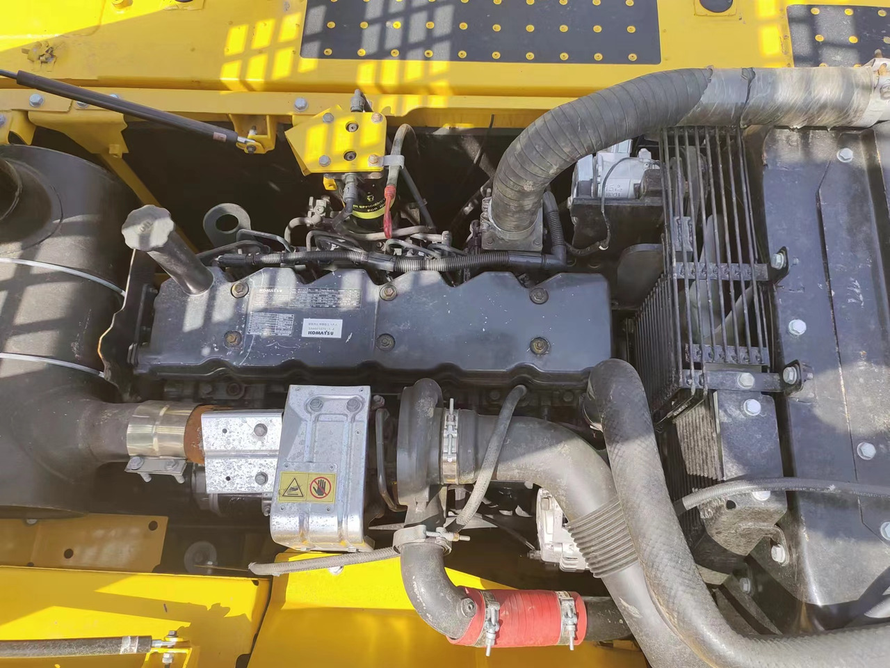 KOMATSU PC200-8N1 - Rupsgraafmachine: afbeelding 5 KOMATSU PC200-8N1 - Rupsgraafmachine: afbeelding 5