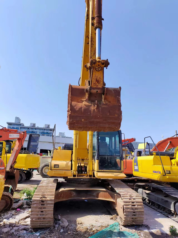 KOMATSU PC300-7 - Rupsgraafmachine: afbeelding 3 KOMATSU PC300-7 - Rupsgraafmachine: afbeelding 3