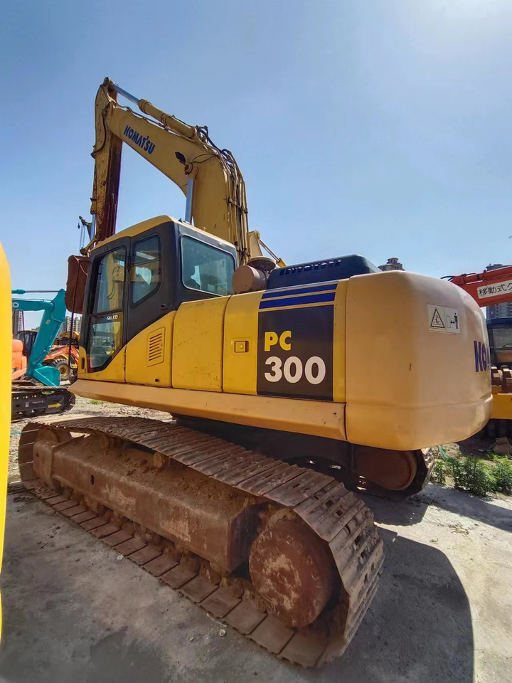 KOMATSU PC300-7 - Rupsgraafmachine: afbeelding 4 KOMATSU PC300-7 - Rupsgraafmachine: afbeelding 4