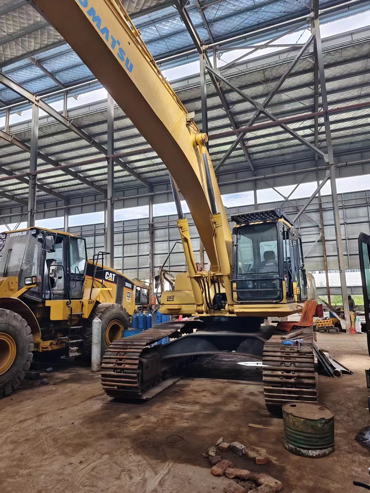 KOMATSU PC400-7 - Rupsgraafmachine: afbeelding 2 KOMATSU PC400-7 - Rupsgraafmachine: afbeelding 2