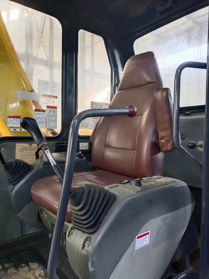 KOMATSU PC60-7 - Rupsgraafmachine: afbeelding 4 KOMATSU PC60-7 - Rupsgraafmachine: afbeelding 4