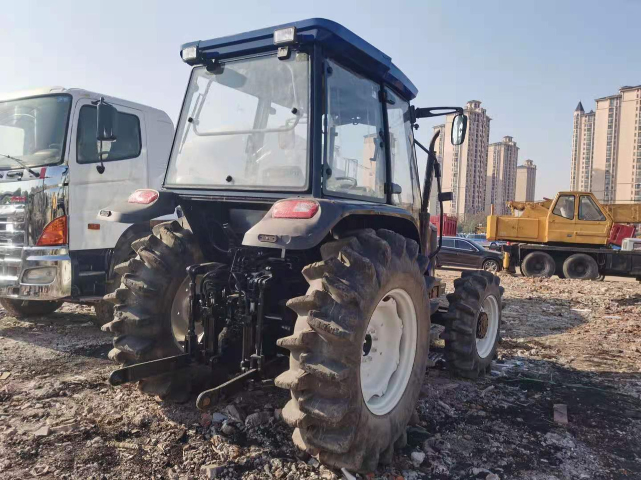 LOVOL M1104 - Tractor: afbeelding 4 LOVOL M1104 - Tractor: afbeelding 4