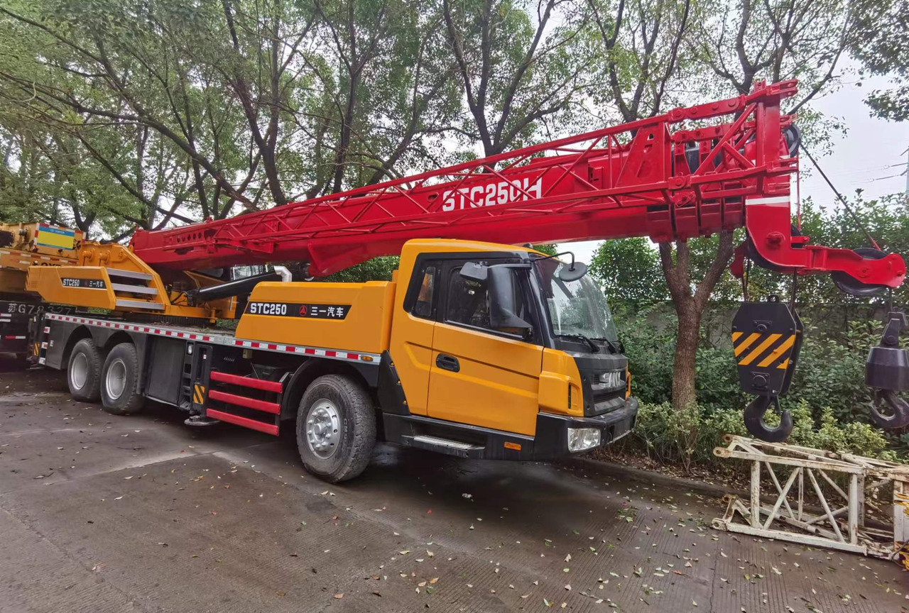 SANY STC250 - Mobiele kraan: afbeelding 1 SANY STC250 - Mobiele kraan: afbeelding 1
