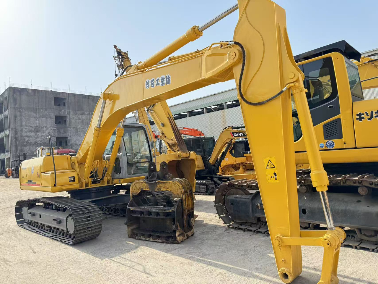 SUMITOMO SH200 - Rupsgraafmachine: afbeelding 1 SUMITOMO SH200 - Rupsgraafmachine: afbeelding 1