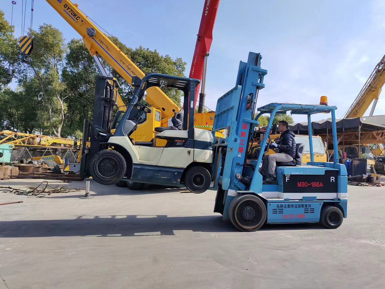 TOYOTA 7FBCU55  electric forklift from Japan original - Elektrische heftruck: afbeelding 4 TOYOTA 7FBCU55  electric forklift from Japan original - Elektrische heftruck: afbeelding 4