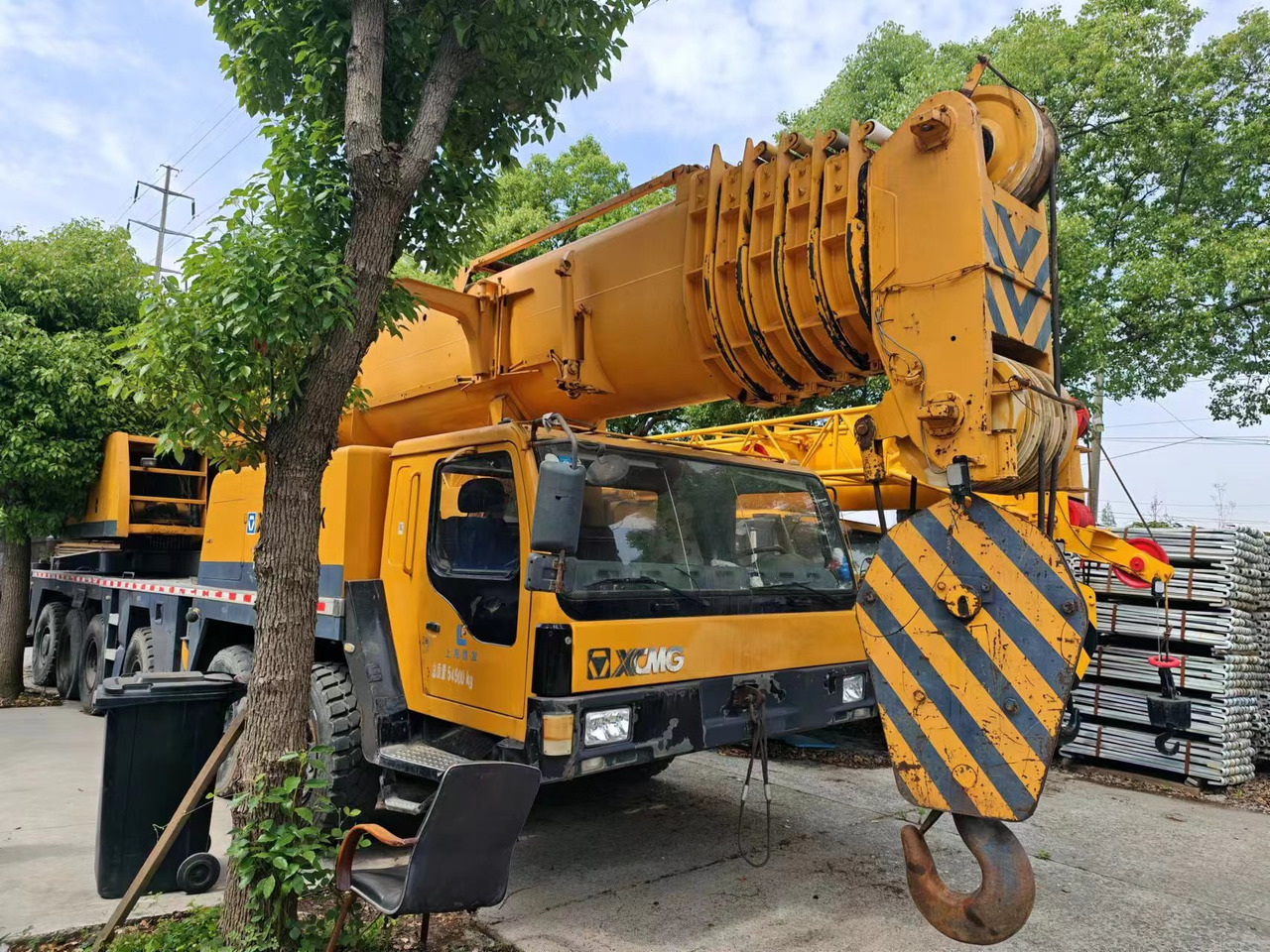 XCMG QY130K - Mobiele kraan: afbeelding 1 XCMG QY130K - Mobiele kraan: afbeelding 1