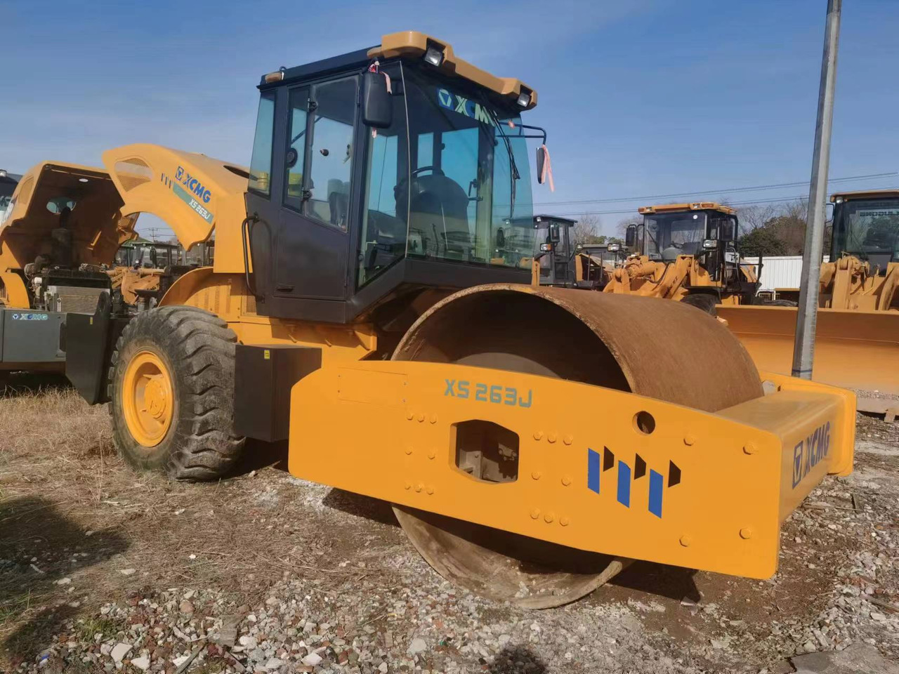 XCMG XS-263J - Schapenpootwals/ Grondverdichter: afbeelding 1 XCMG XS-263J - Schapenpootwals/ Grondverdichter: afbeelding 1